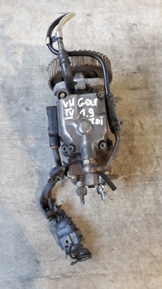 Насос вприскувальний 0460404977 vw golf iv 1.9 tdi фото №1