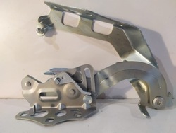 Mercedes c w205 петля капота лівий - 15506 фото №1