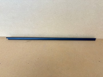 Планка накладка двері лівий перед dacia duster ii 2 фото №1