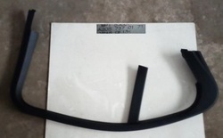 Планка рамка двері лівий зад mercedes c 205 w205 2057370171 фото №1