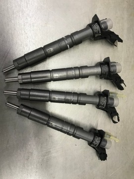 Форсунки mercedes 2.2 cdi sprinter 0445117035 фото №1