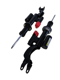 Mercedes c 43 amg w205 205 амортизатор праві перед фото №1