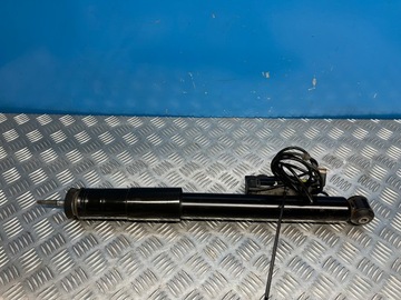 Mercedes cls 6,3 amg w219 амортизатор лівий зад фото №1