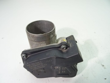 Skoda fabia дроссельная заслонка 03c133062c фото №1
