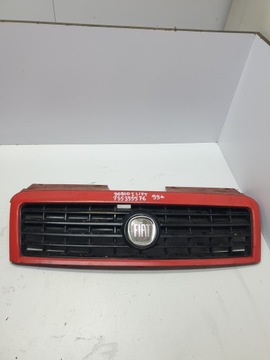 Решітка радіатора решітка fiat doblo i рестайлінг 735395576 фото №1
