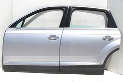 Audi q7 двері ліві перед + зад сторона ліва передні + задні 2 штуки колір: фото №1