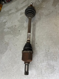 Полуось левая peugeot 308 ii t9 1,6 синий hdi фото №1