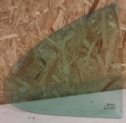 Renault megane i 5d скло двері праві зад фото №1