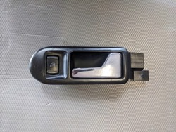 Ручка внутренняя правая vw golf iv passsat b5 bora фото №1