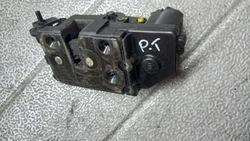 Замок праві зад hyundai getz i 06r 5pin фото №1