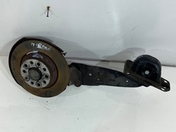 Поворотный кулак правые зад vw passat b8 1.6 tdi фото №1