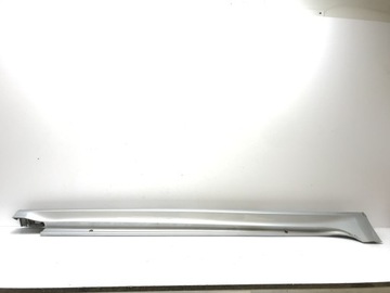 Toyota yaris iv накладка порогова права 75850-k0080 фото №1