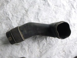 Alfa romeo stelvio труба впуск воздуха шланг фото №1