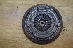 Зчеплення диск притиск kpl opel corsa 1.0 z10xe фото №1