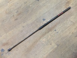 Audi a4 s4 b8 амортизатор телескоп капота оригинал фото №1