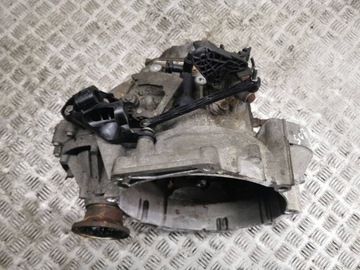 Seat leon iv 2020 механічна 6-ступенева коробка передач коробки передач фото №1