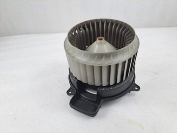 Повітродувка повітропровід audi a6 c7 a7 a8 d4 4h1820021b фото №1