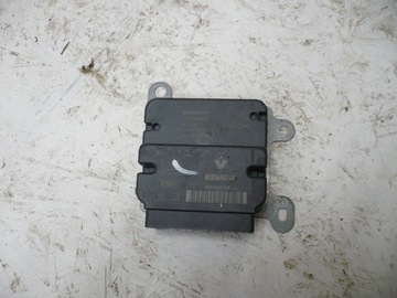 Renault zoe 16r. модуль датчик подушек 985104074r фото №1