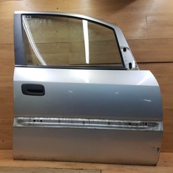 Дверь перед передние правые opel zafira a комплектные фото №1