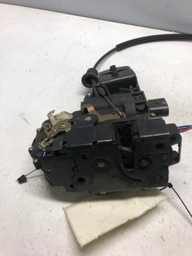 Замок двері 1j0837867 volkswagen golf vag фото №1