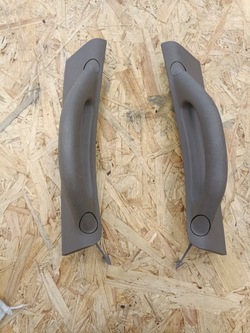 Chrysler town country ручка стойка среднего фото №1