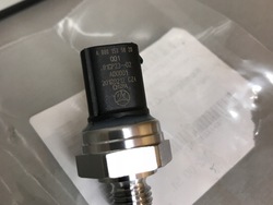 Датчик давления выхлопных газов sprinter vito a0091535028 фото №1