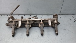 Планка вприскувальний opel vectra c 1.6b 02r 09133177b фото №1