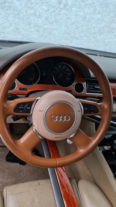 Руль четырёхспицевый a8 d3 передний fl do regene фото №1