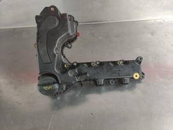 Крышка клапанов peugeot citroen 1,2 thp 9808923780 фото №1