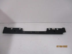 Заглушка защита крышки mercedes vito a4476940328 фото №1