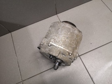 Генератор audi a8 d3 4.2 fsi bvj 079903015e фото №1