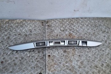 Подсветка номер регистрации renault grand scénic iii jz0/1_ фото №1