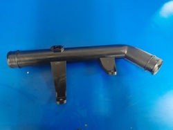 Труба интеркулер 2e0145955 volkswagen crafter 2.5 tdi ceb фото №1