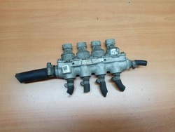 Планка впрыскивающий газа lpg rail 67r014893 фото №1