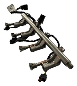 Планка впрыскивающий ford kuga focus 1.5 ecoboost фото №1