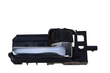 Ручка внутрішня права перед toyota avensis t25 рестайлінг 03-09 фото №1