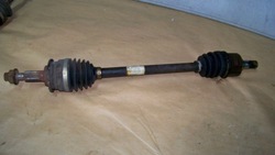 Suzuki swift iv mk6 1.3 16v 07r піввісь ліва фото №1