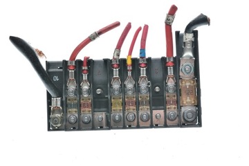 Коробка запобіжників vw t5 7h0937550 7h6970187 фото №1