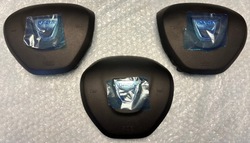 Dacia duster logan sandero заглушка подушка подушка безопасности da0512004381 фото №1