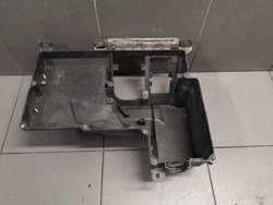 Корпус блоків управління audi a8 d2 eu 4d1937118a фото №1