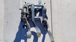 Touareg 7l педали тормоза газа 7l0721117 2.5 tdi фото №1