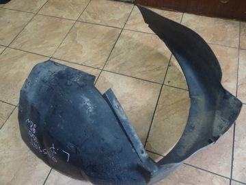 Passat b5 1.6b 98' подкрылок левый перед 3b0809961 фото №1