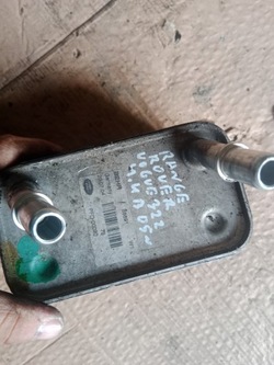 Радіатор масла bmw range rover l322 4.4 pfd0002 фото №1