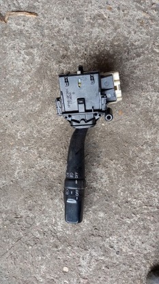 Переключатель поворотов avensis t25 03r фото №1