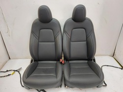 Tesla модель y 2024r сиденья сиденья перед зад kpl фото №1