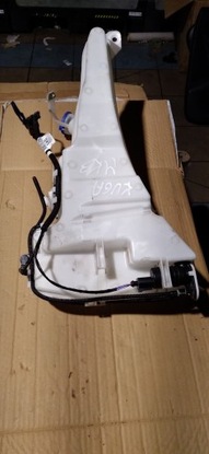 Ford kuga mk3 бак бачок склоомивача lv4b-13k175 lv4b-17b613 фото №1