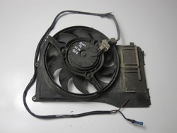 Вентилятор радиатор audi a6 c4 2.5tdi 96r фото №1