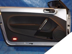 Vw beetle оббивка двері лівих фото №1