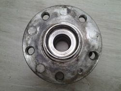 Підшипник ступиця перед 5q0407621e vw golf v ii фото №1