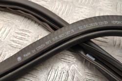 Прокладка задних левых дверь skoda superb iii 3v3 3v5867367b 1.6l фото №1